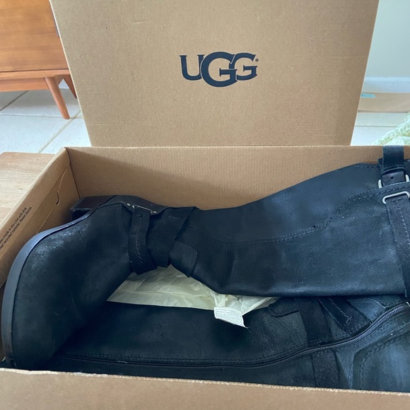 UGG Darcie Riding Boot Size 8 - Picture 11 of 11